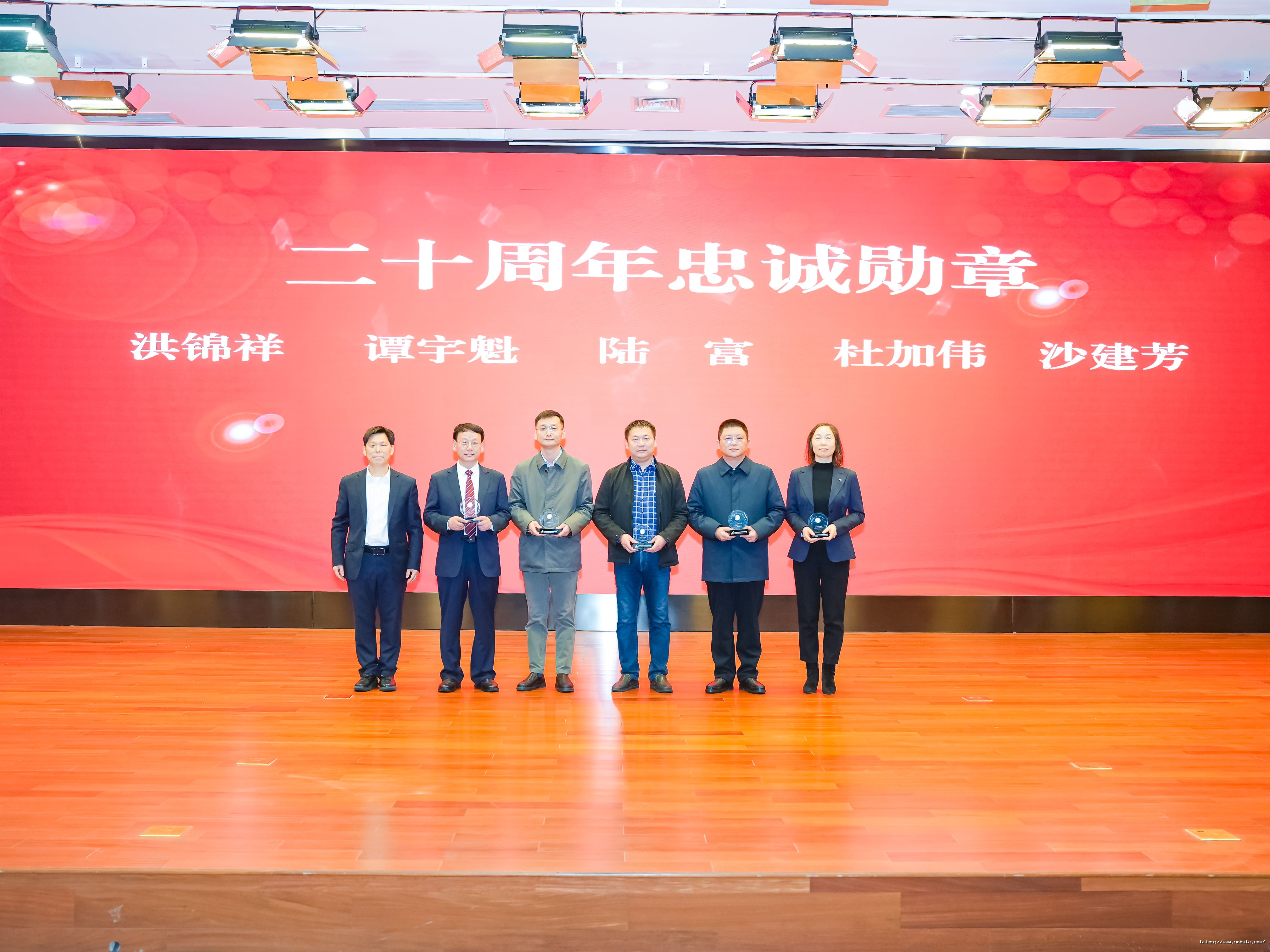 1772439340487468W4JD.jpg 1772439340487468W4JD.jpg